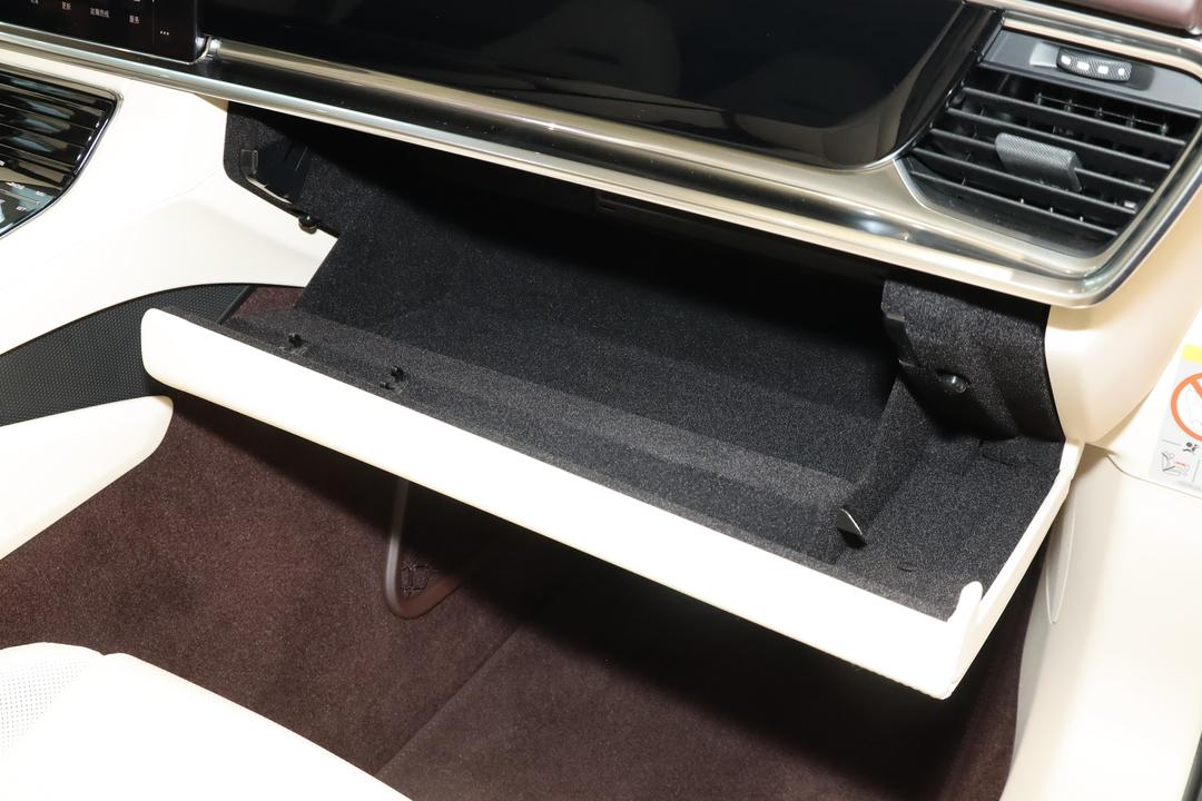 内饰
