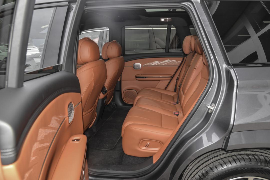 空间