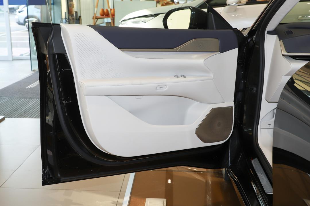 空间