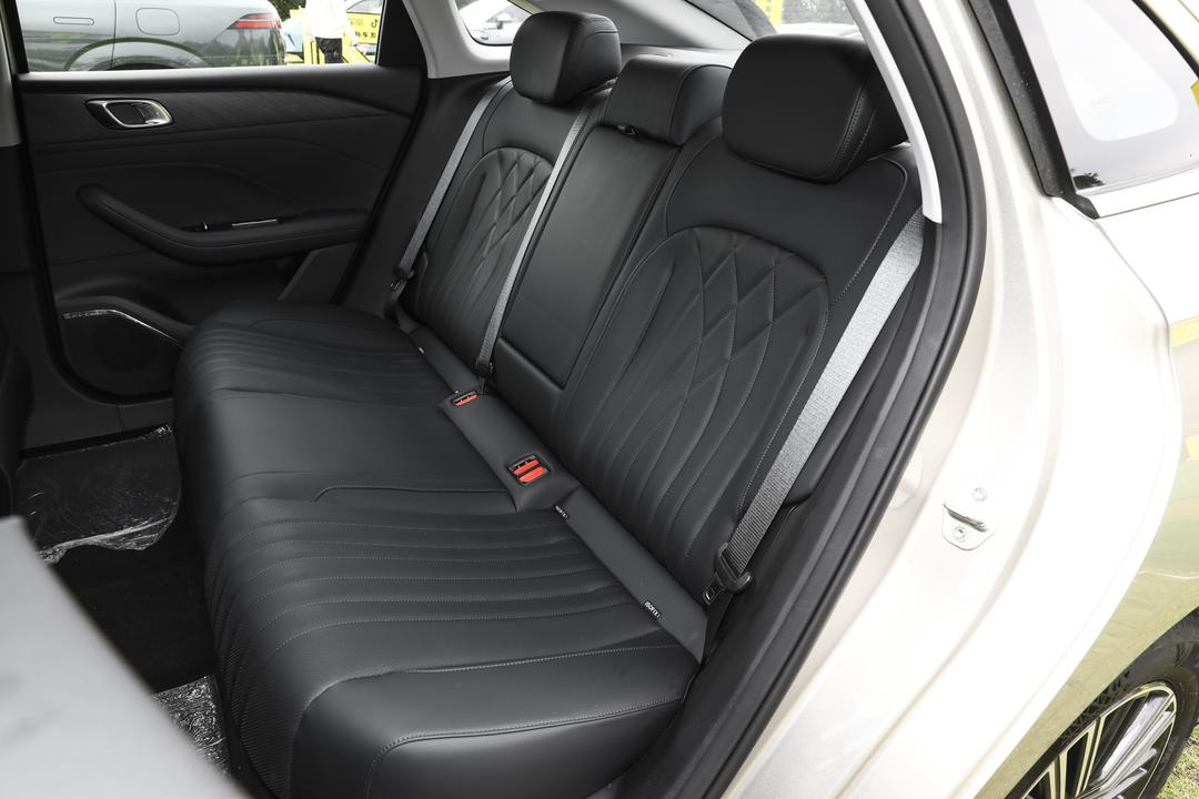 空间