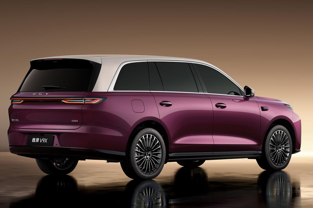 魏牌V9X PHEV