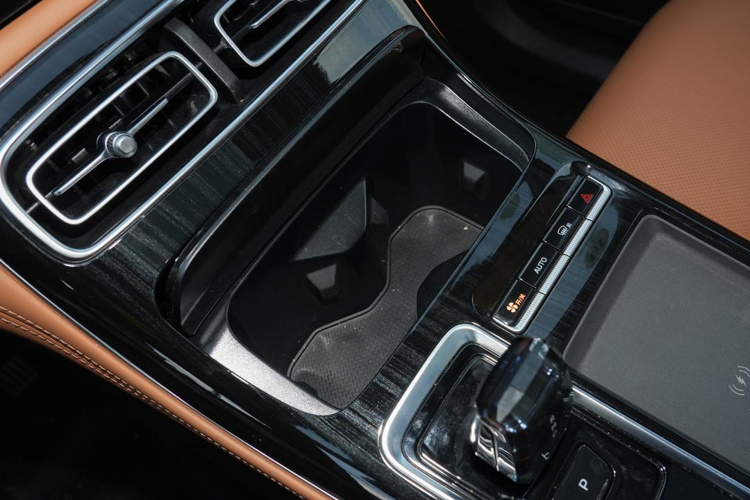 空间