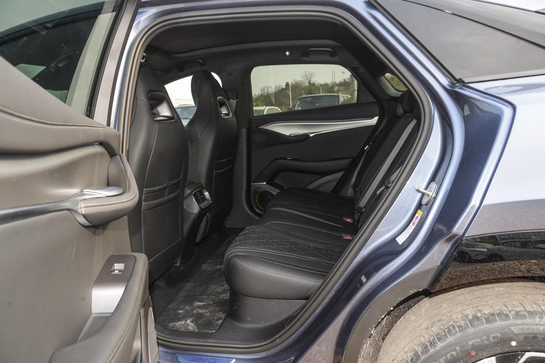 空间