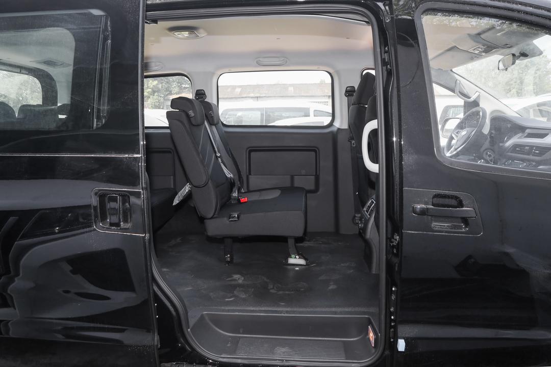 空间