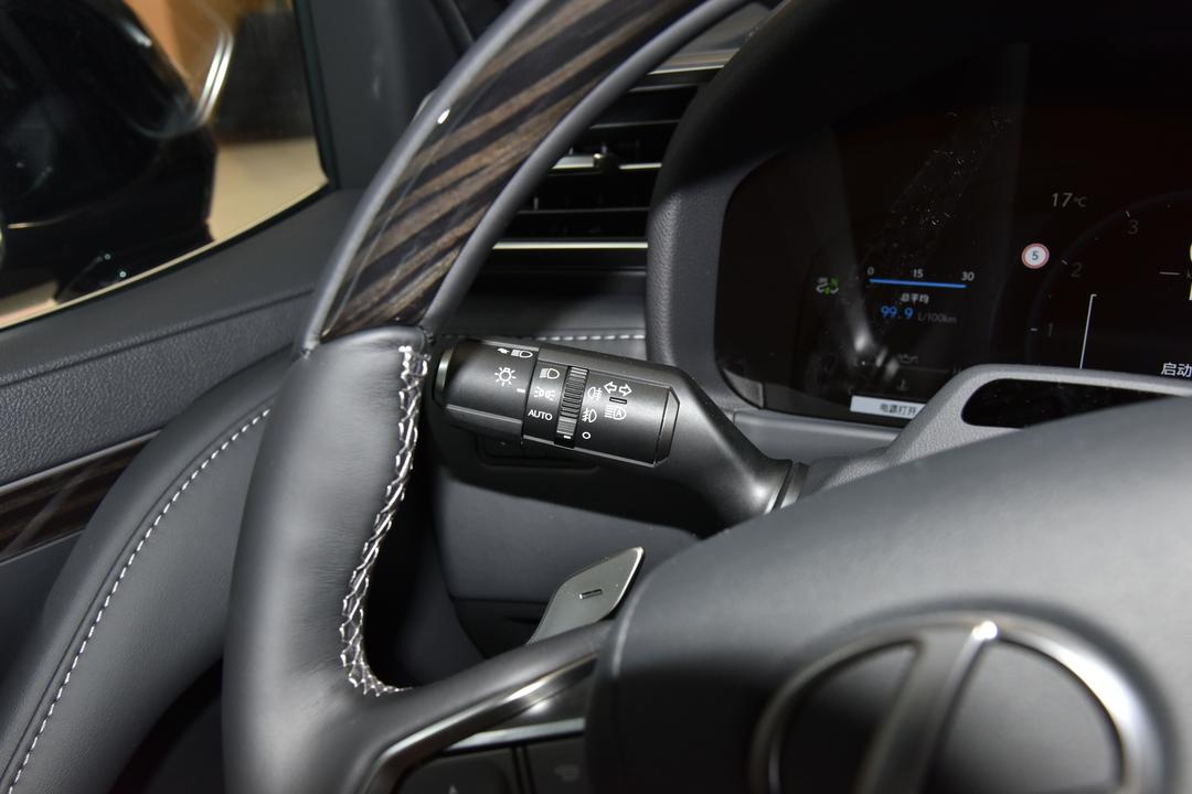 内饰