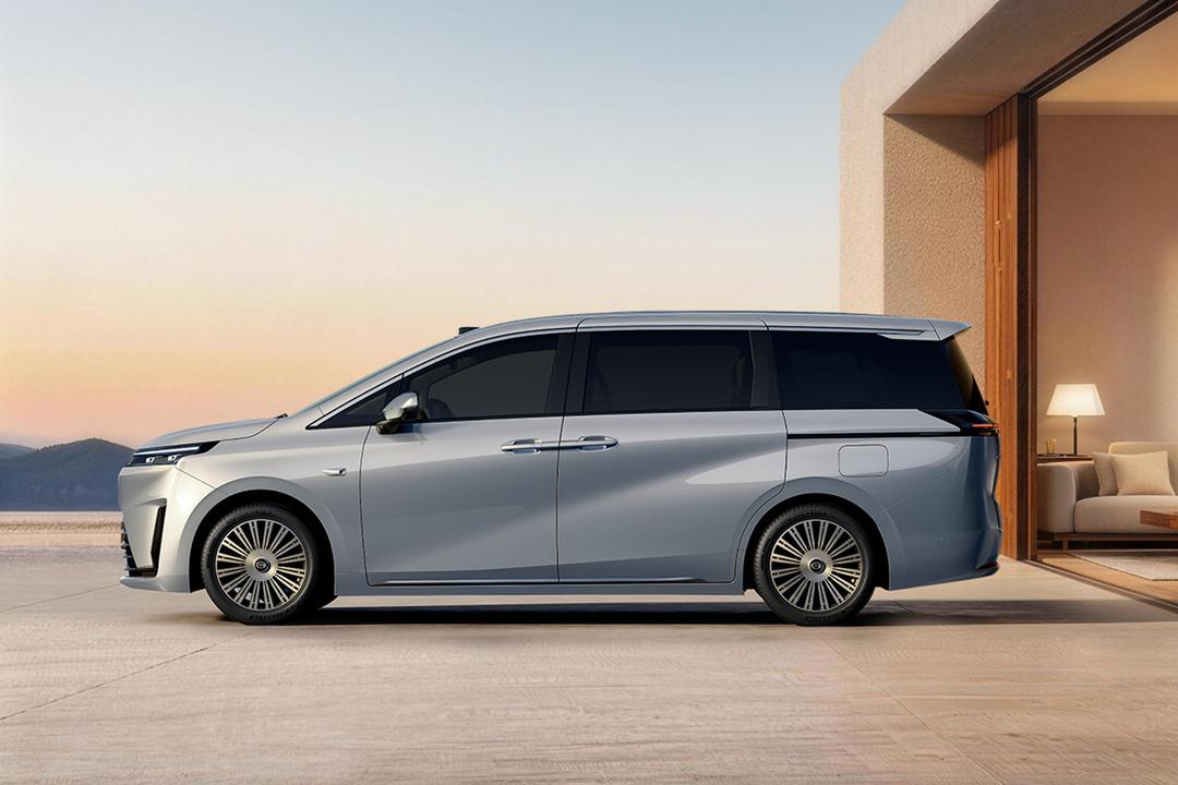 传祺E8 PHEV