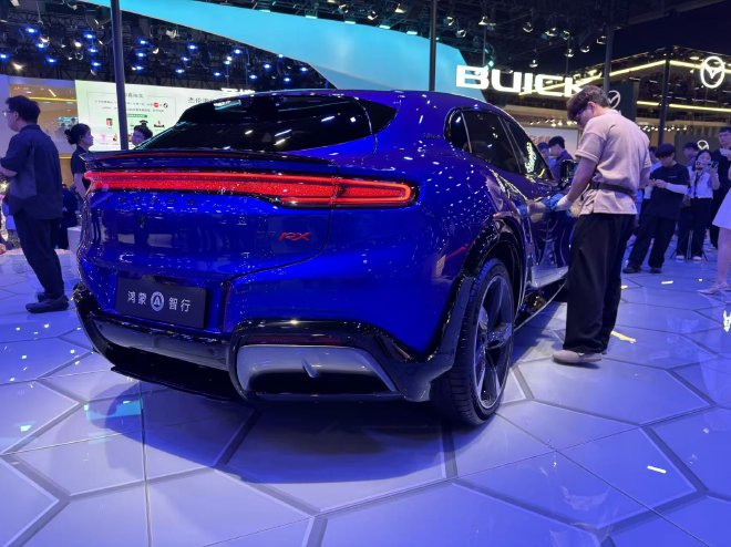 2026成都车展：智界RX新车首秀 V9 R7实力联袂亮相
