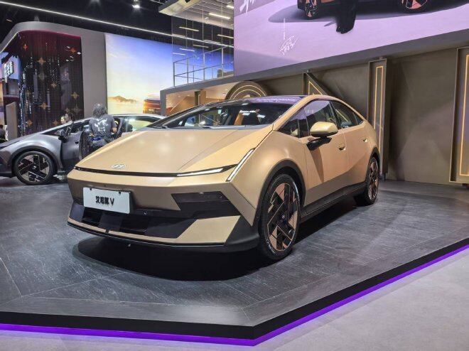 2026成都车展：北京现代艾尼氪IONIQ V开启预售