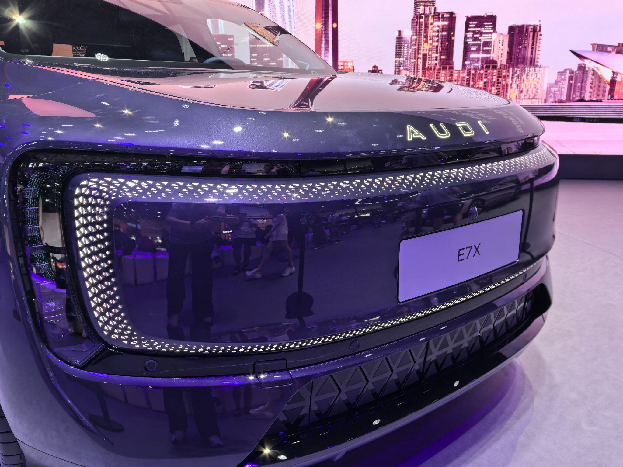2026成都车展：奥迪E7X先锋quattro热爱版上市