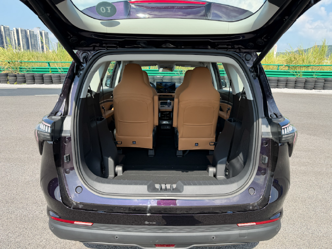 东风风行星海V6正式上市 权益价9.99-11.99万元