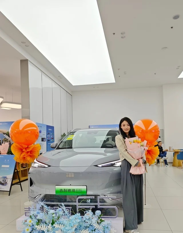 银河E5530 全球经典版展示图3