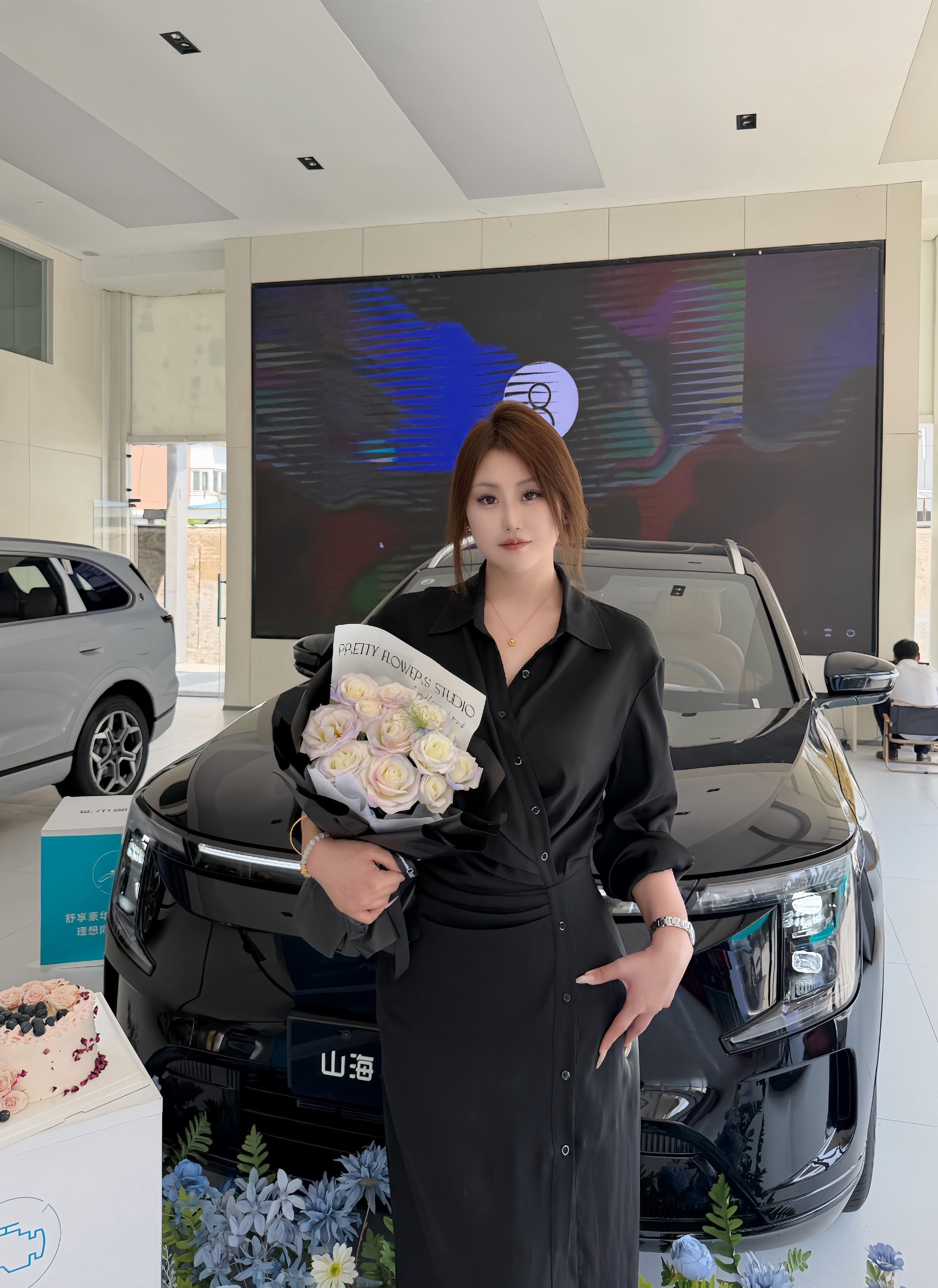 捷途山海L7超越版 130km 豪华版展示图1