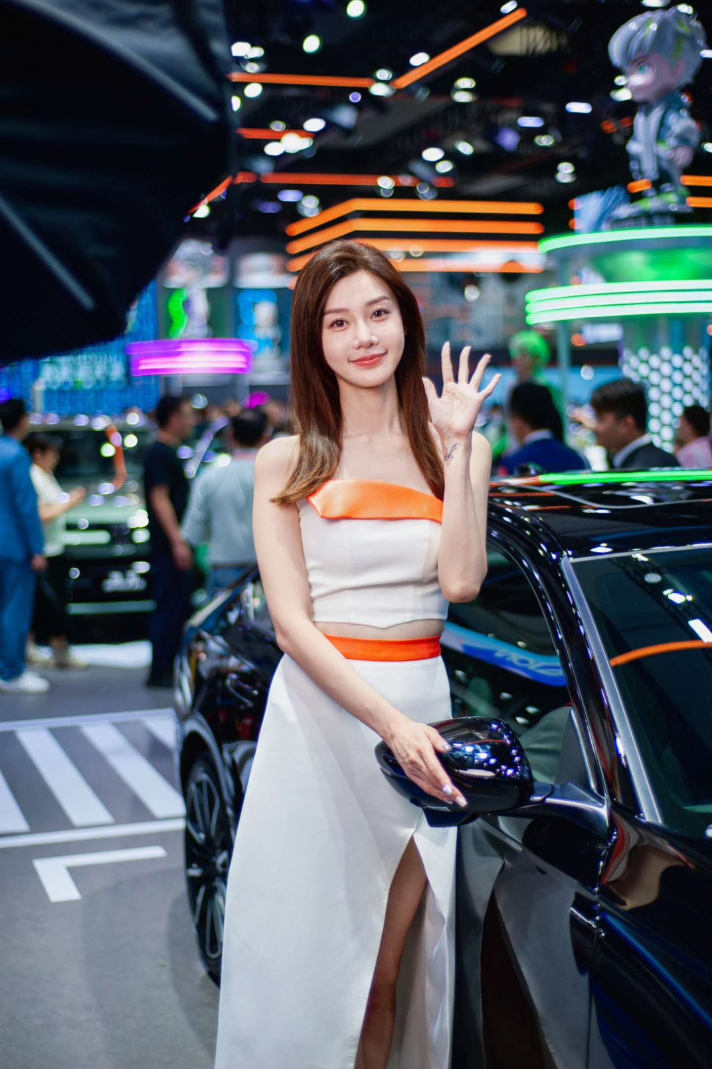英菲尼迪QX80Sensory AWD展示图2