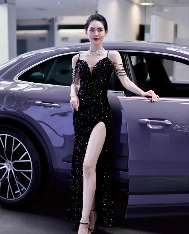 保时捷Macan 2.0T展示图1