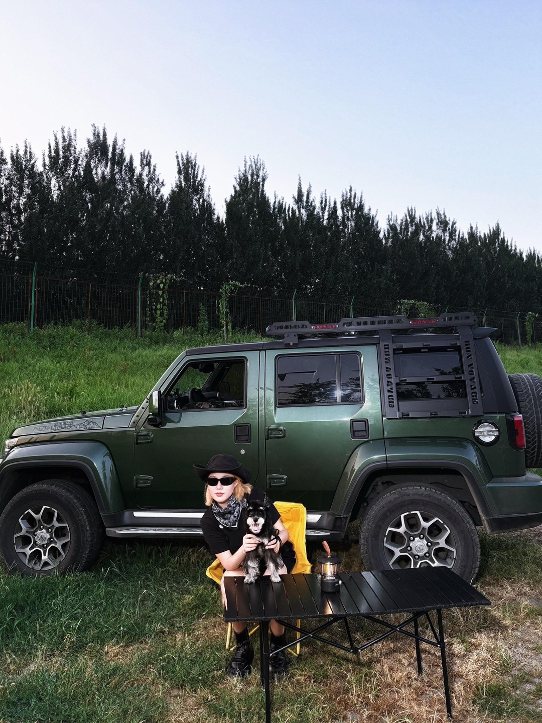 北京越野BJ402.0D 自动柴油版展示图1