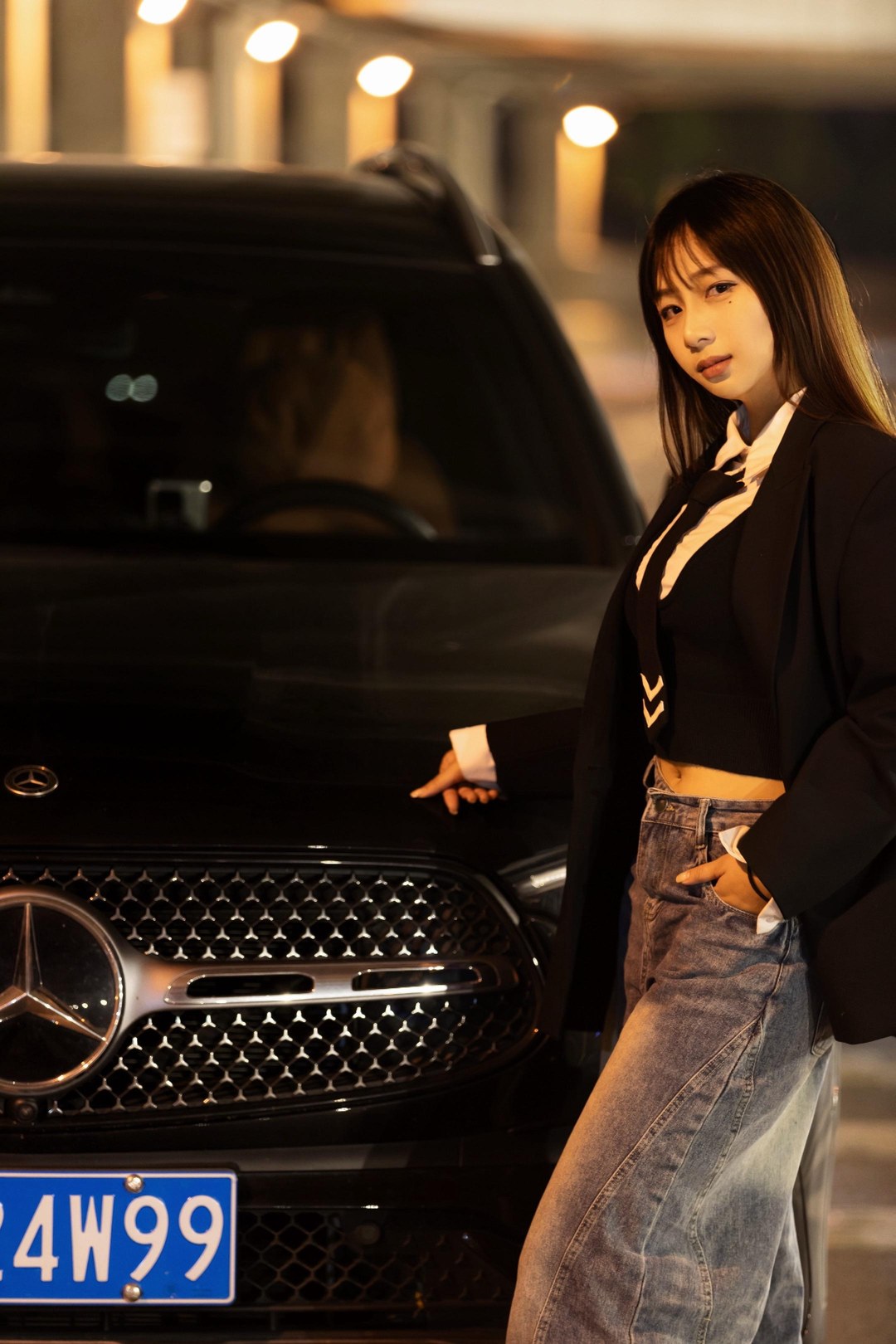 奔驰AMG GLC 43 4MATIC展示图3