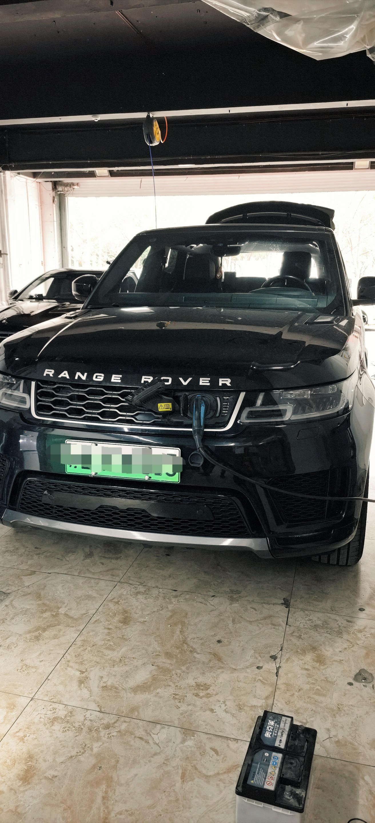 揽胜运动PHEVP550e 插电式电动混合版 典范版展示图3