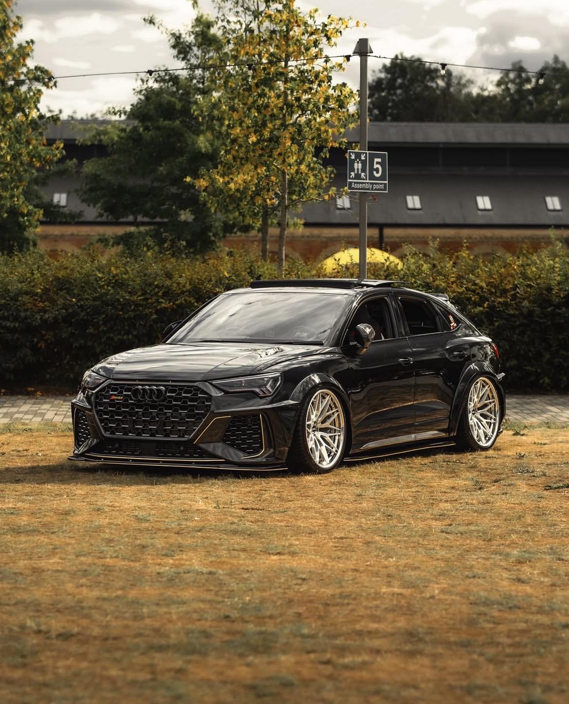 奥迪RS Q3