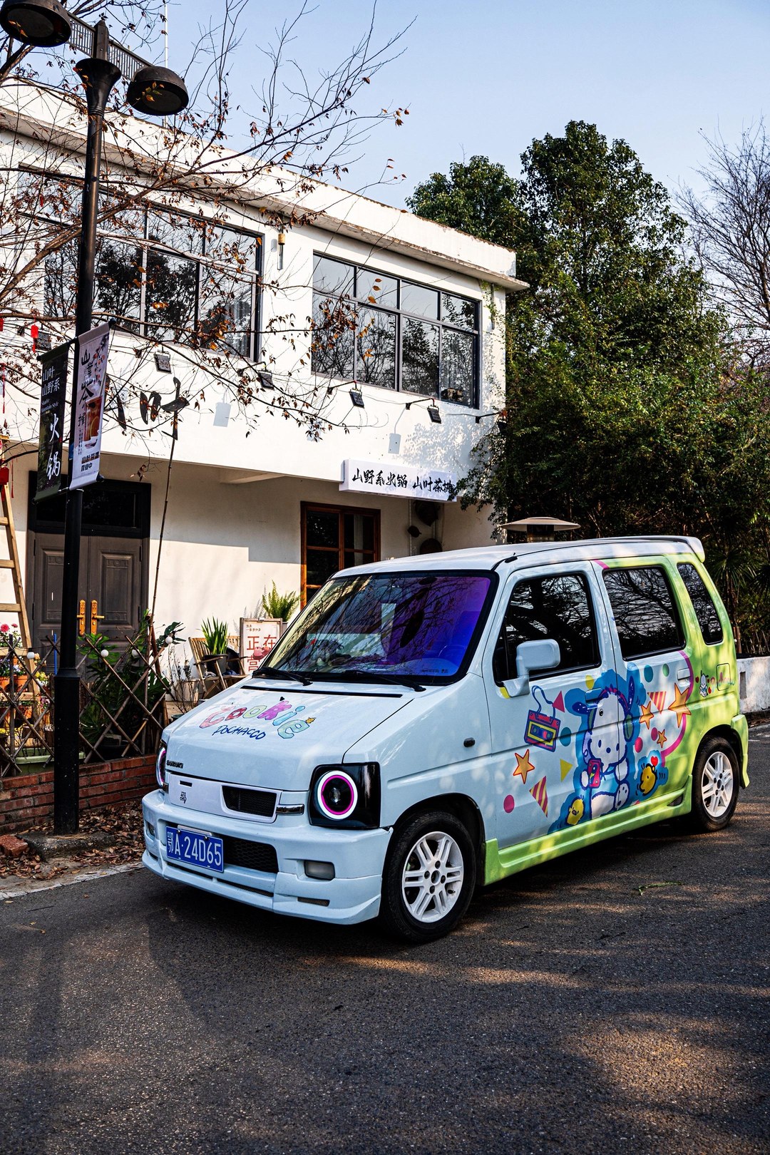 铃木XBEE基本型展示图3