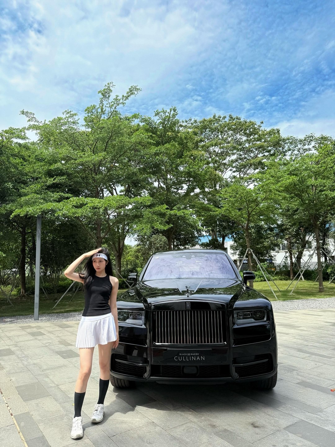 库里南Series II Black Badge展示图3