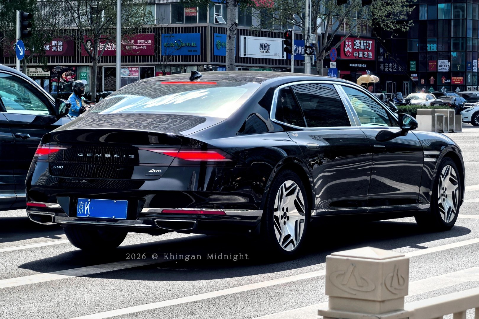 捷尼赛思G903.5T 四驱旗舰版展示图2