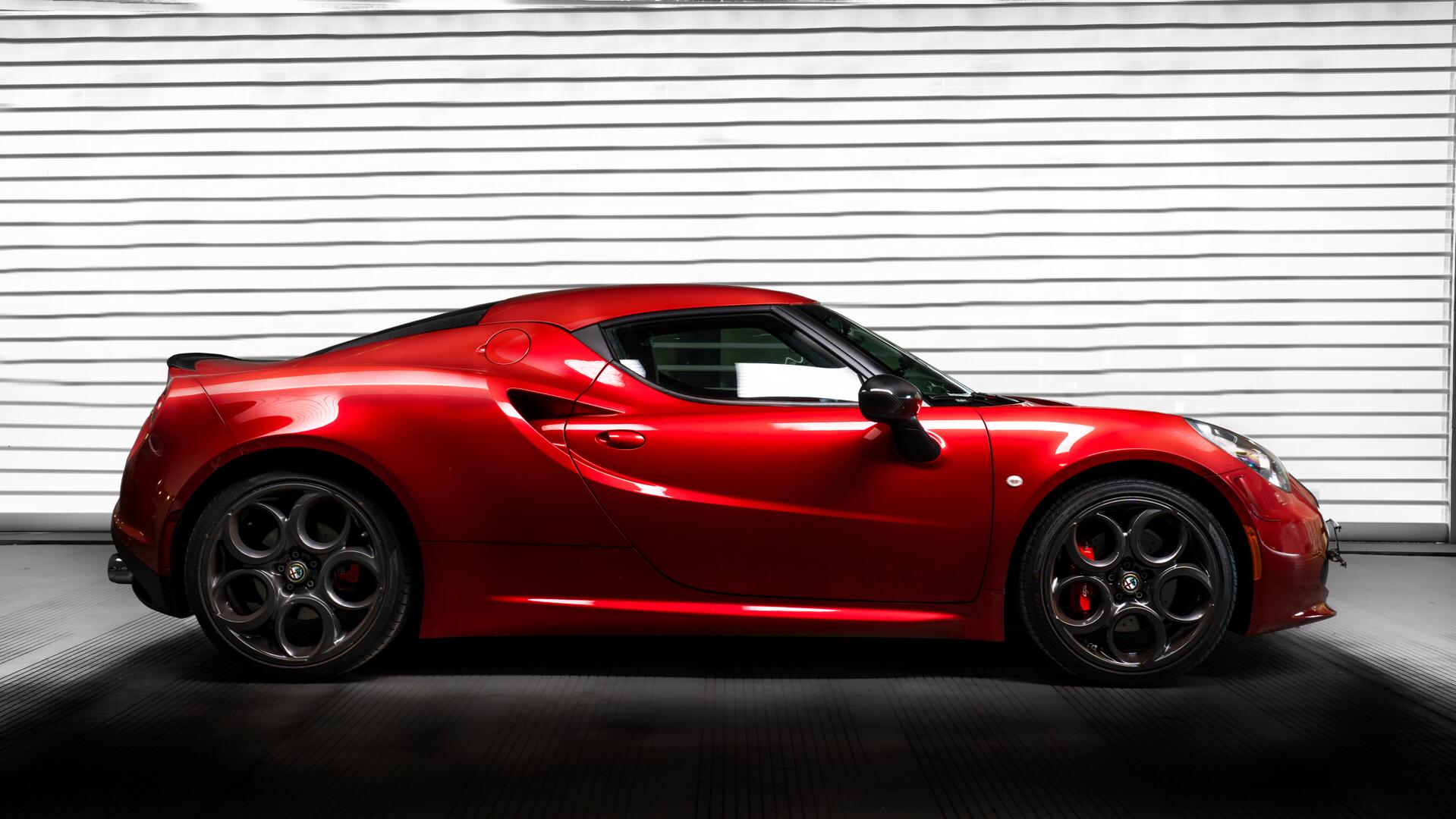 ALFA 4CCollezione GT Nicola Larini展示图3
