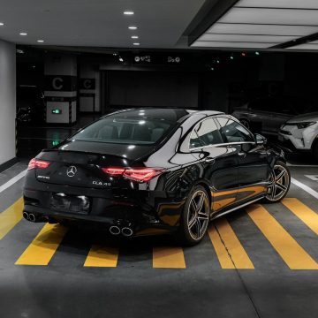 奔驰AMG CLA 35 4MATIC展示图3