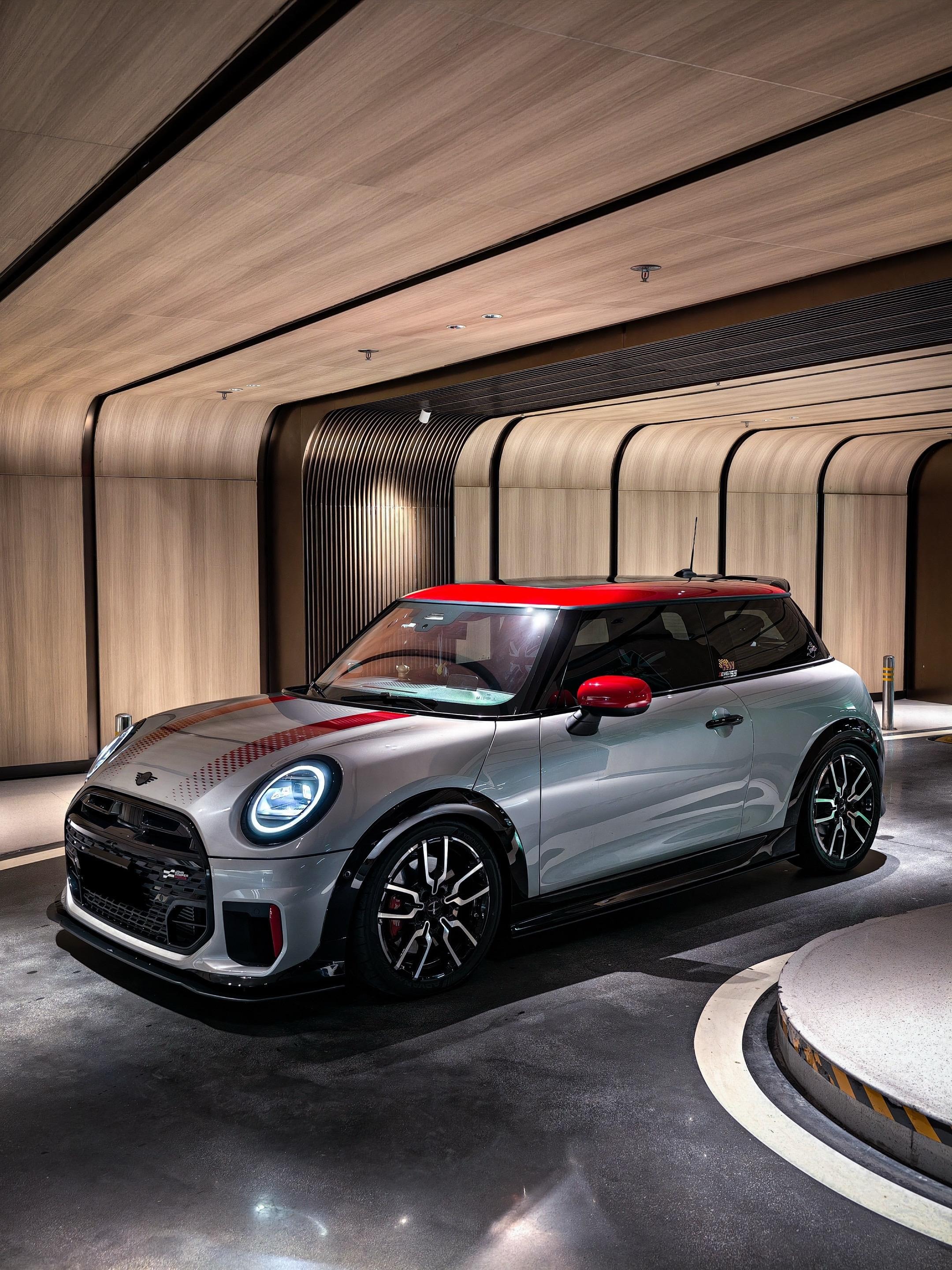 电动MINI JCW(进口)JOHN COOPER WORKS展示图3