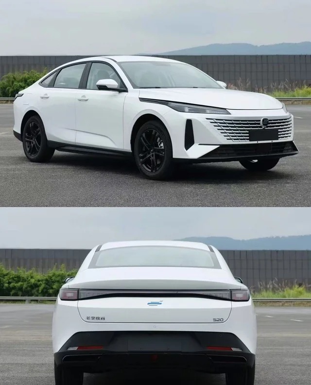 长安欧尚520标准版展示图2