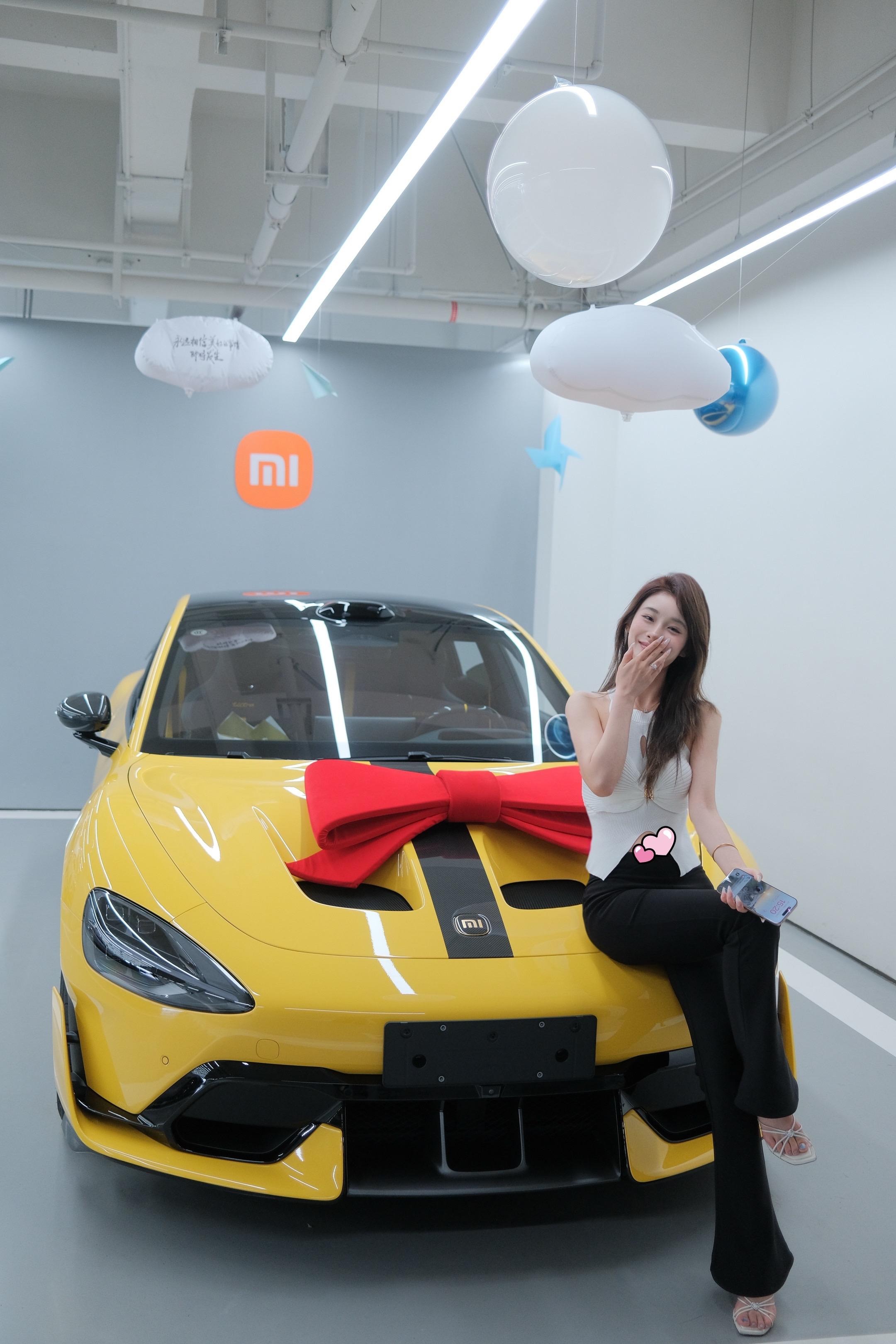 小米SU7 Ultra标准版展示图2