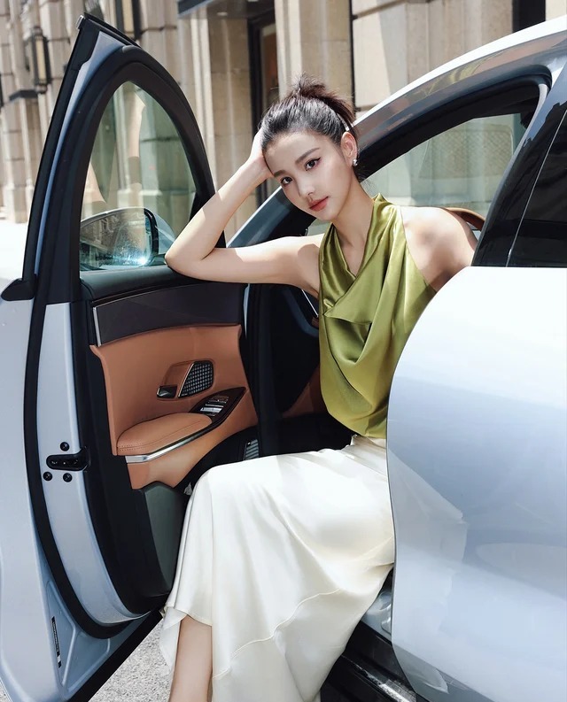 汉L EV601KM 四驱激光雷达旗舰型展示图2