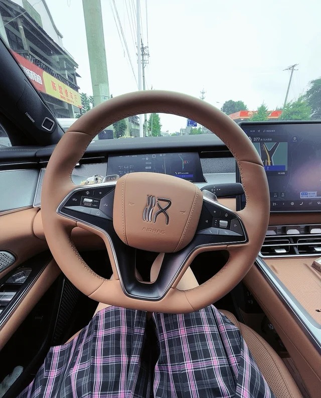 汉L EV701KM 后驱激光雷达旗舰型展示图2