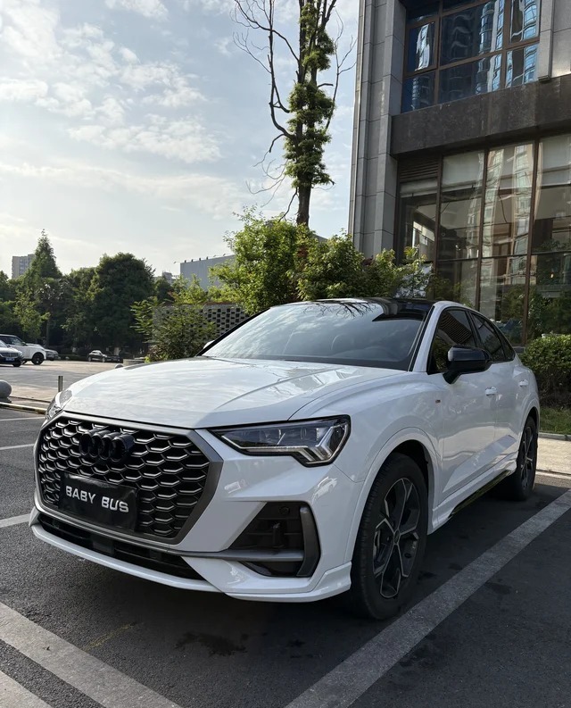 奥迪Q3 Sportback(进口)基本型展示图2