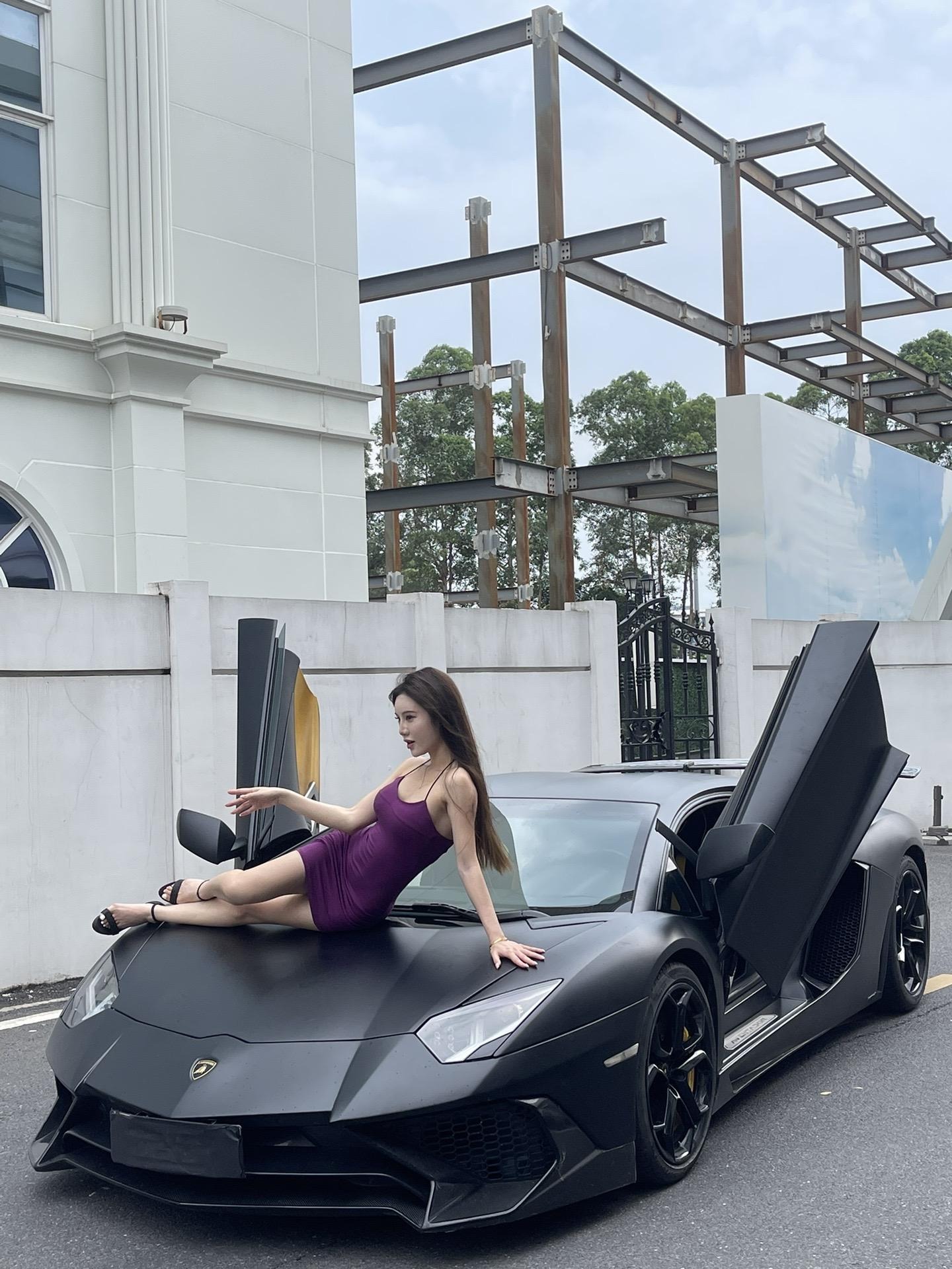 迈莎锐兰博基尼Aventador