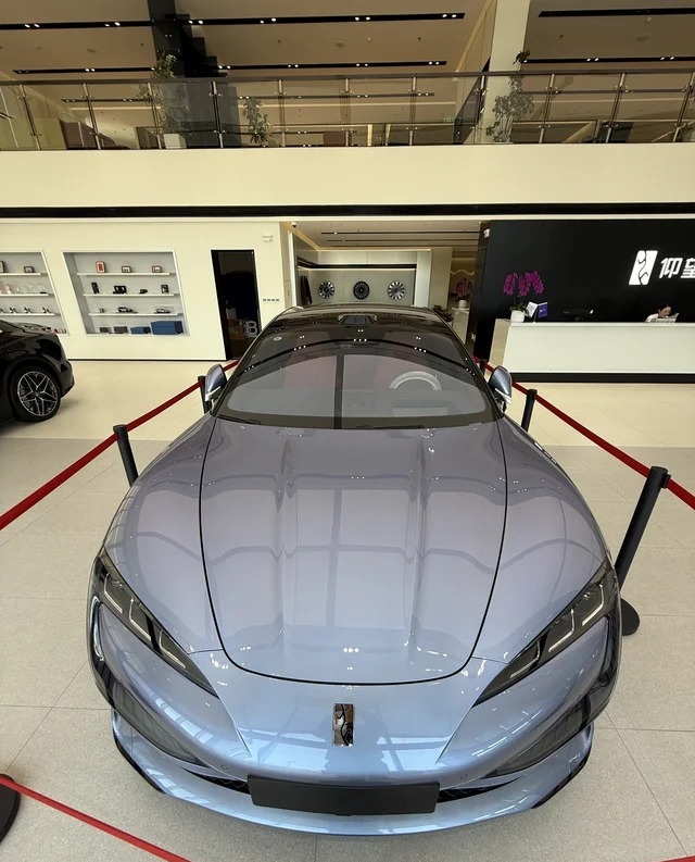 轿车先导概念车