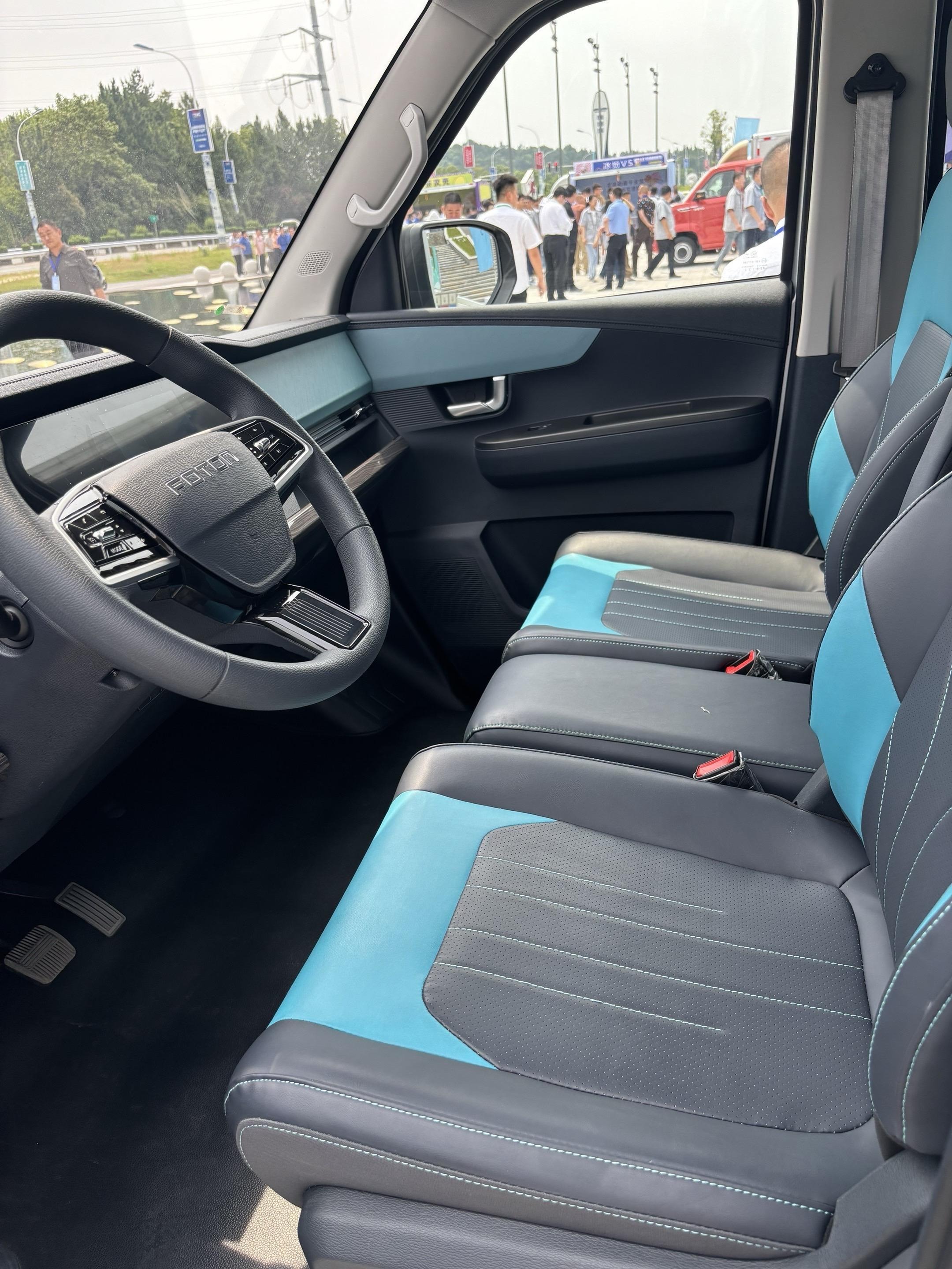 祥菱V5 EV55.17kWh 后双胎平板长货箱亿纬展示图1