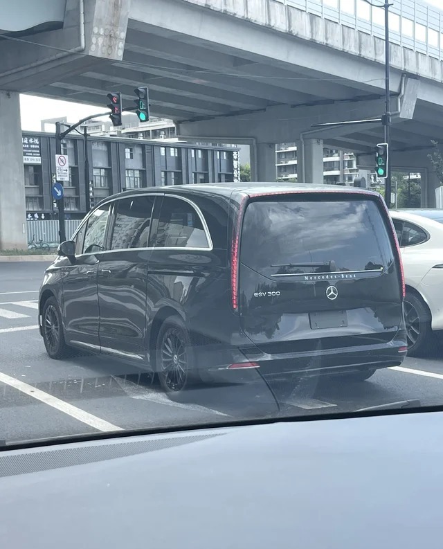 奔驰VLE基本型展示图3