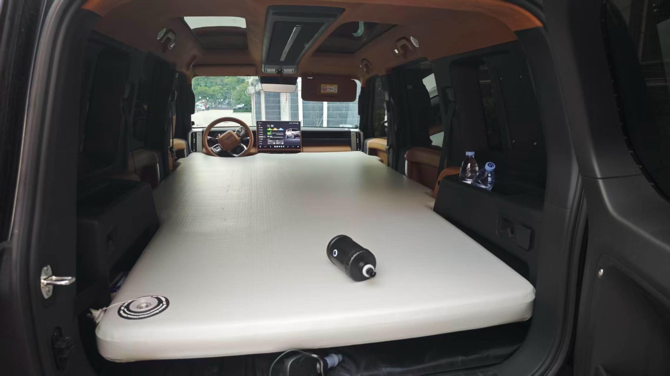 iCAR V27300km 四驱猎鹰500展示图1