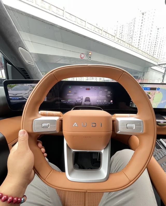 奥迪E7X先锋quattro型展示图2