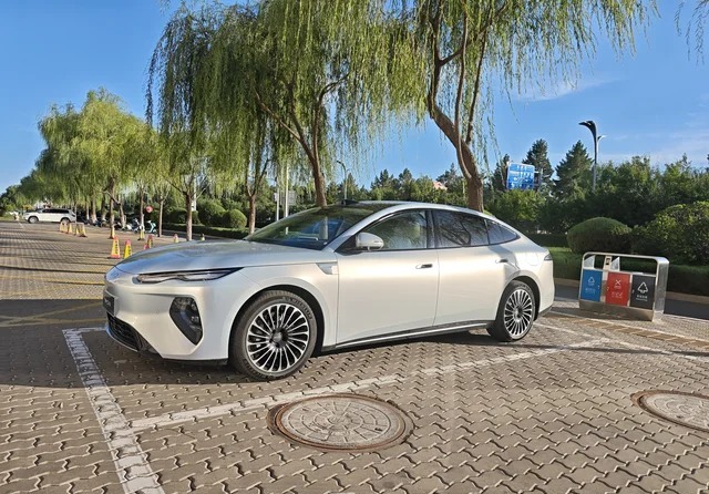 海豹08DM400KM旗舰型展示图3