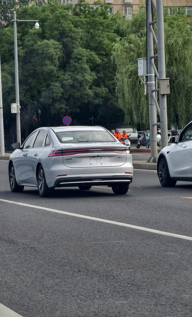 银河A7 EV550km 尊享版展示图2