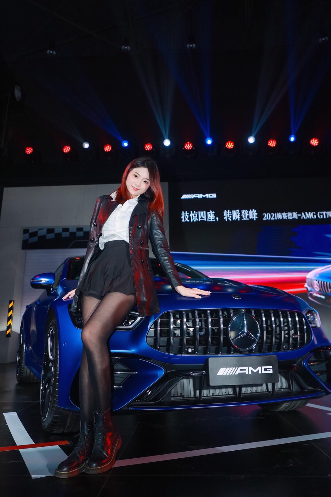奔驰AMG GT 50 四门跑车中国特别版展示图3
