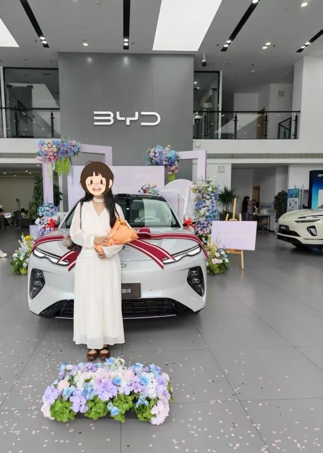 海豹08EV905KM旗舰型展示图2