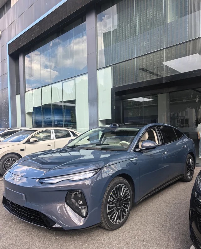海豹08EV775KM尊贵型展示图3