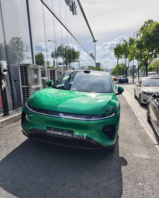 长安启源Q06增程式 270KW基本型展示图2