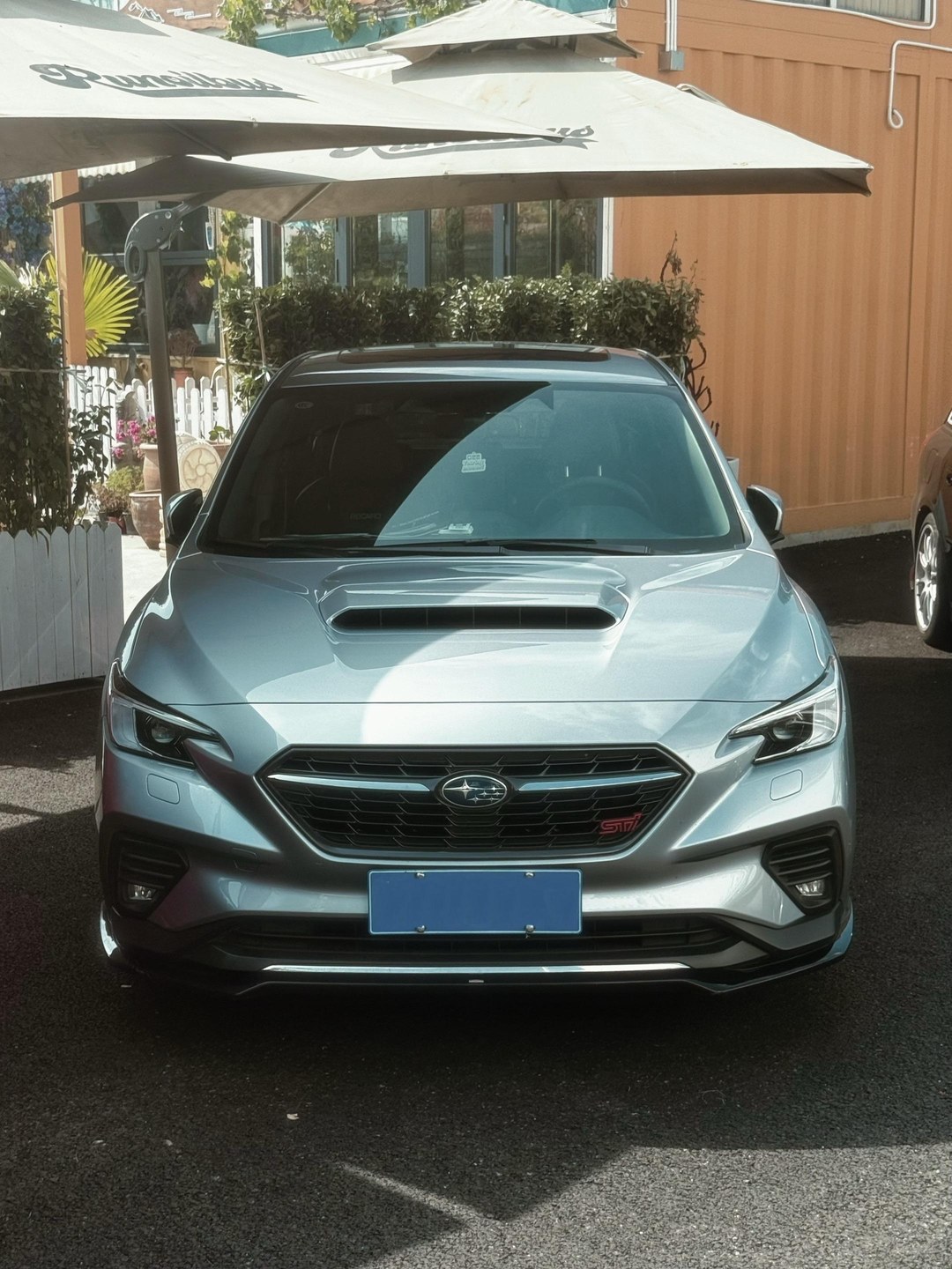 LEVORGSTI Sport R-Black Limited展示图3