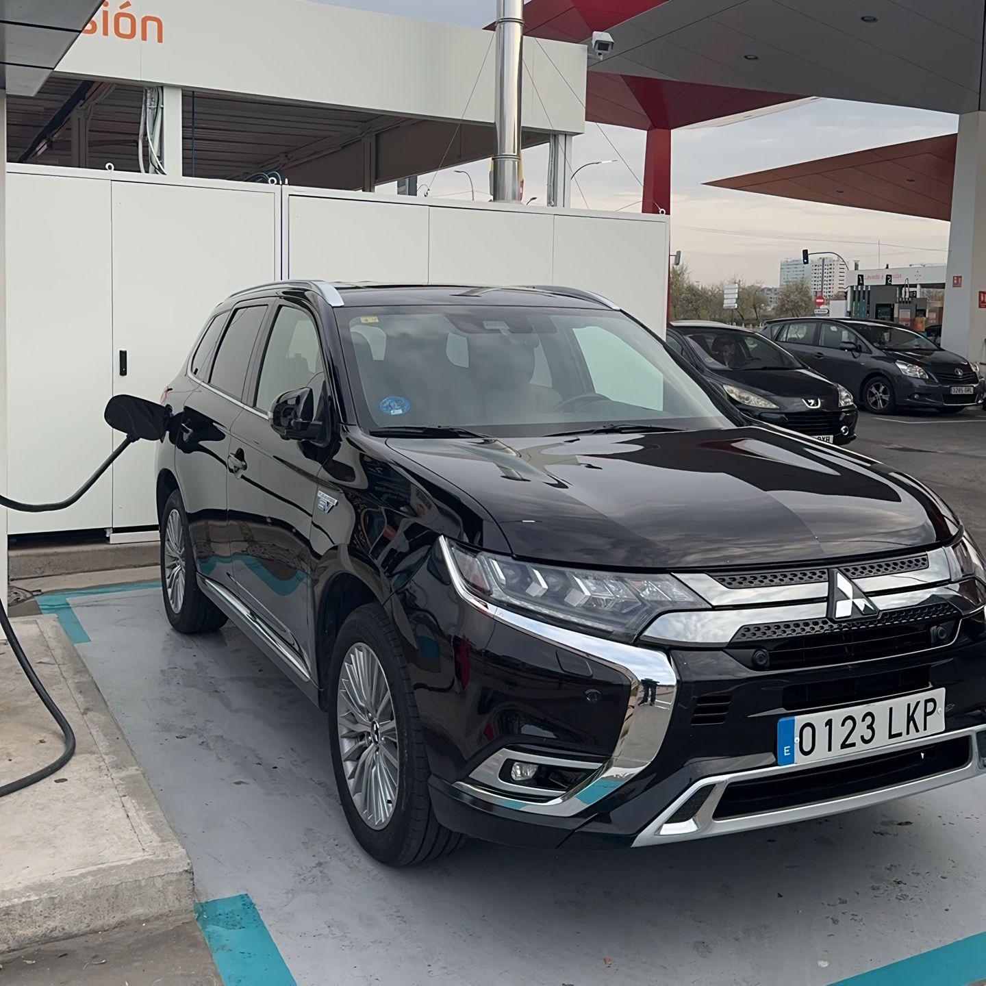 欧蓝德PHEV(进口)