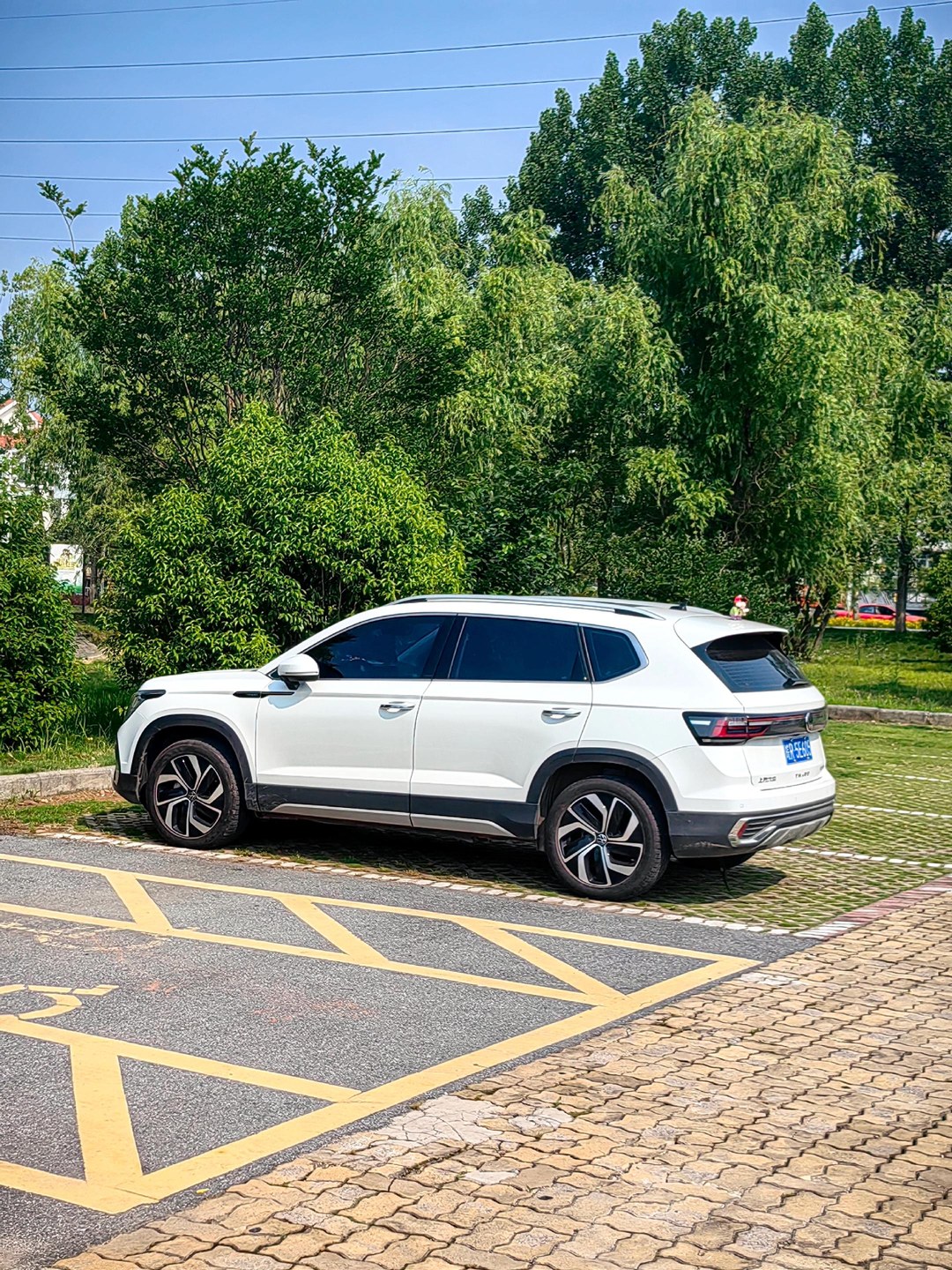 途岳新锐 300TSI 锐意版展示图2