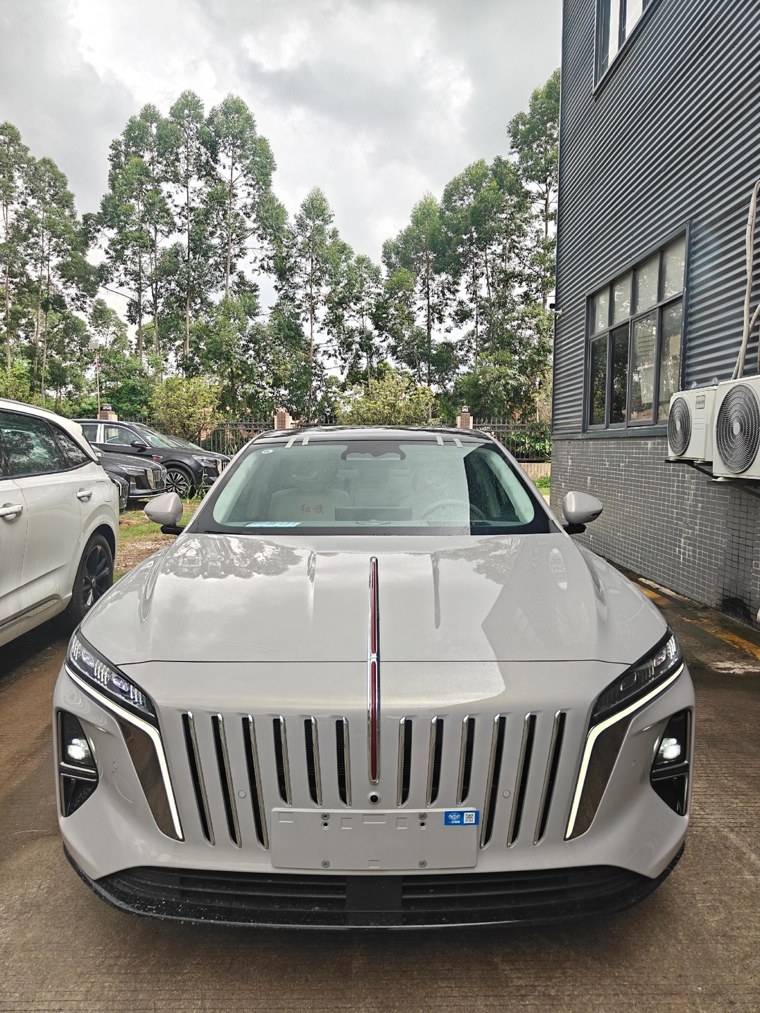 红旗H7 PHEV