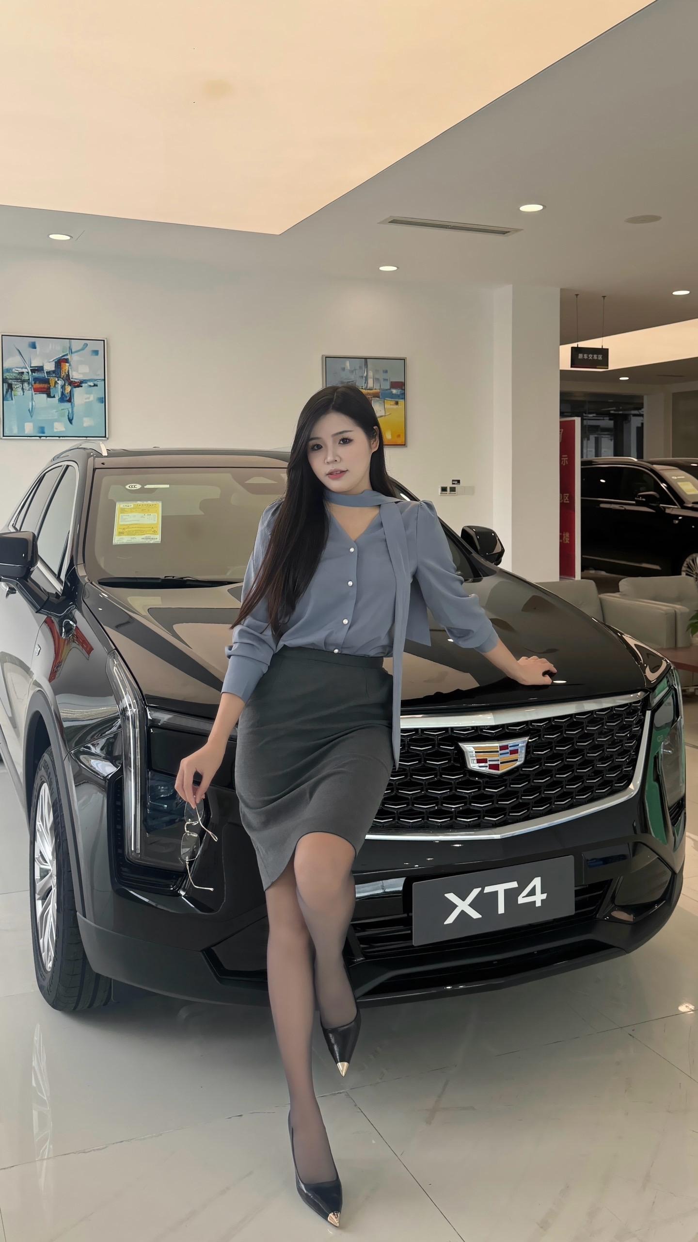 凯迪拉克XT428T 两驱豪华型展示图2